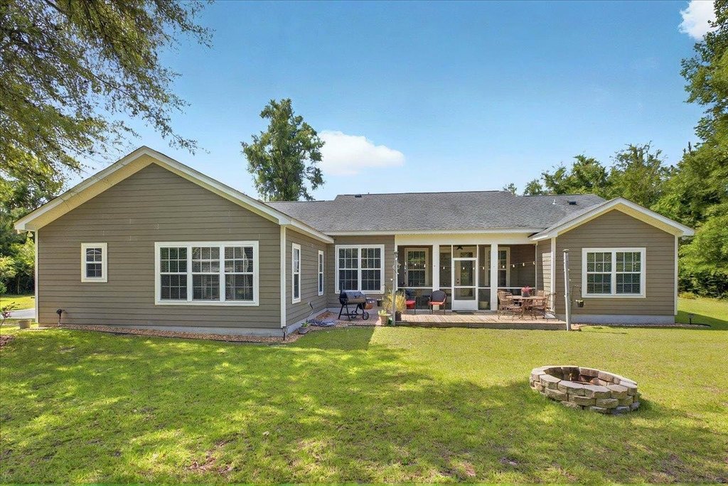 Crawfordville, Florida, 32327, United States, 3 Bedrooms Bedrooms, ,2 BathroomsBathrooms,Residential,Forsale,1946734