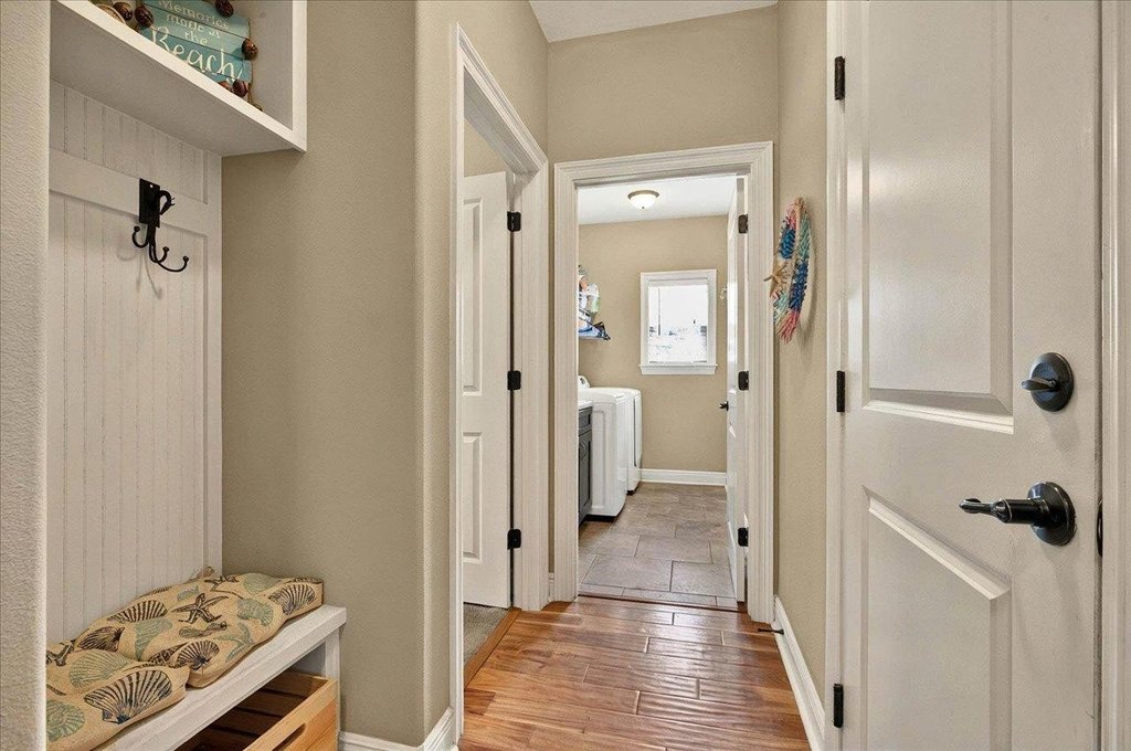 Crawfordville, Florida, 32327, United States, 3 Bedrooms Bedrooms, ,2 BathroomsBathrooms,Residential,Forsale,1946734