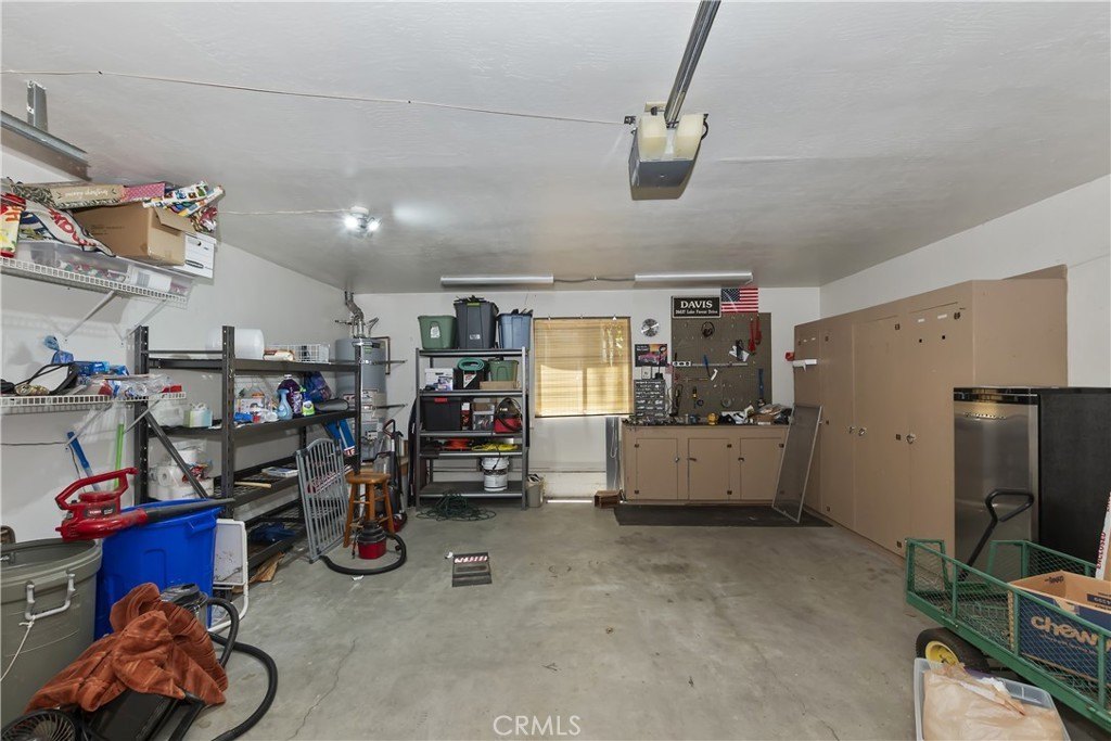 Lake Arrowhead, California, 92352, United States, 3 Bedrooms Bedrooms, ,3 BathroomsBathrooms,Residential,Forsale,1953295