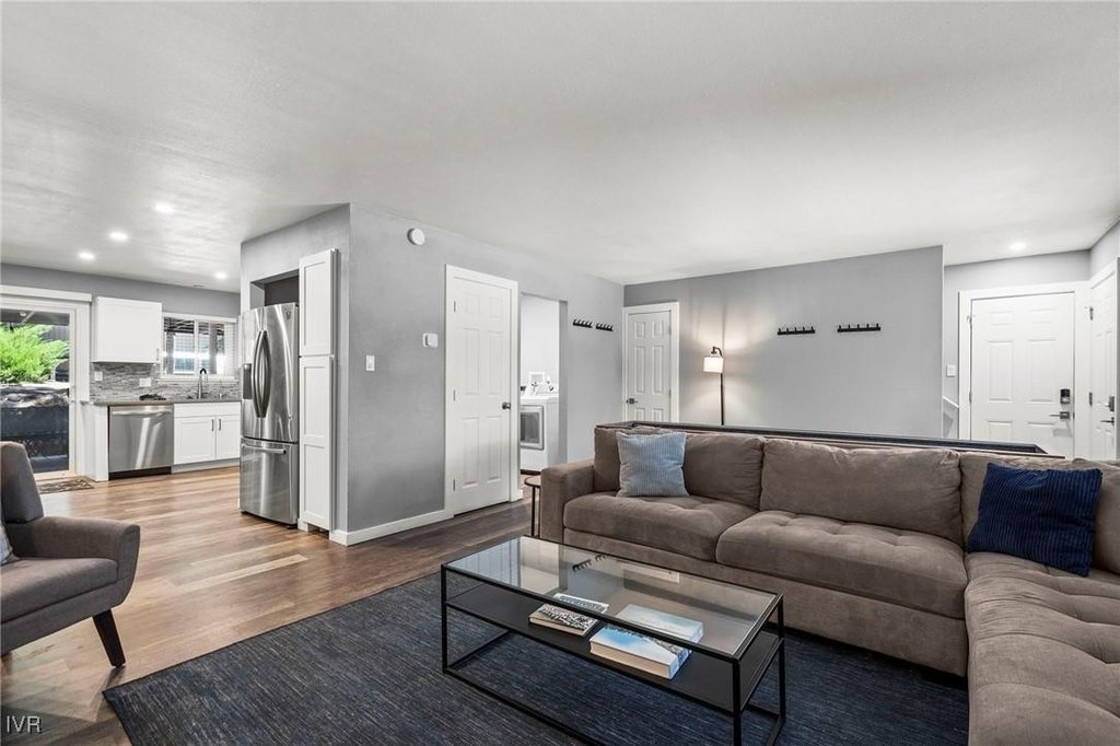 Incline Village, Nevada, 89451, United States, 3 Bedrooms Bedrooms, ,2 BathroomsBathrooms,Residential,Forsale,1920152