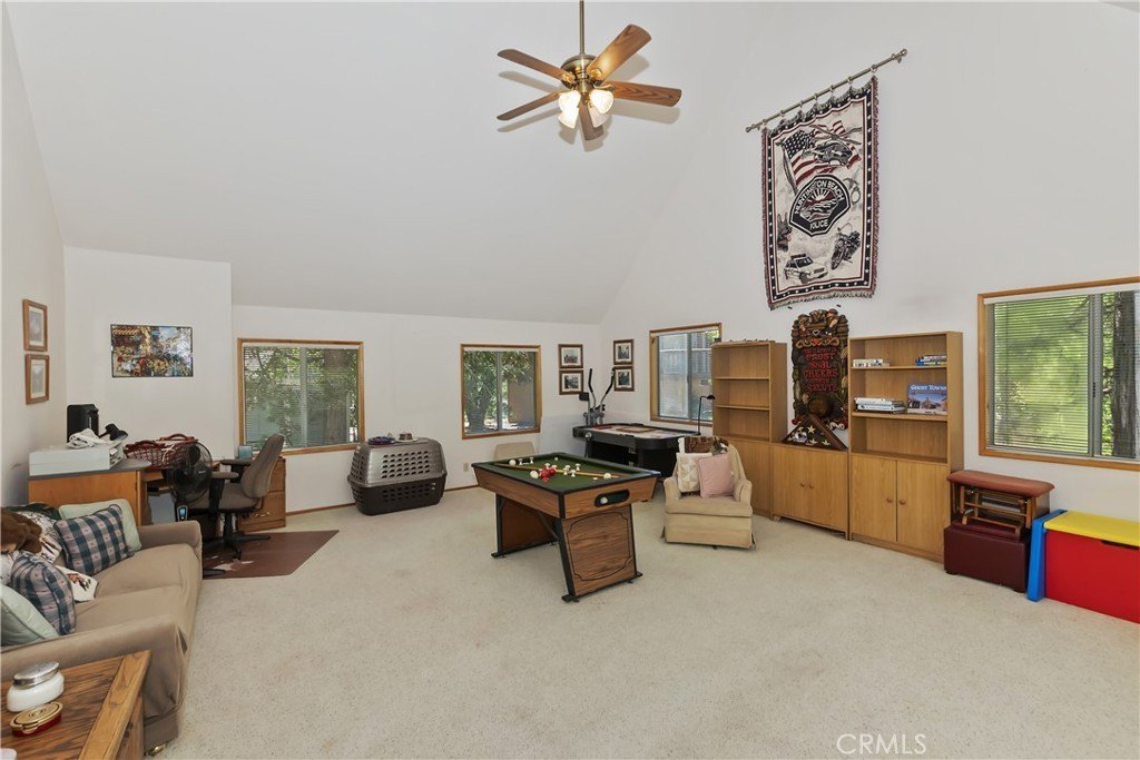 Lake Arrowhead, California, 92352, United States, 3 Bedrooms Bedrooms, ,3 BathroomsBathrooms,Residential,Forsale,1953295