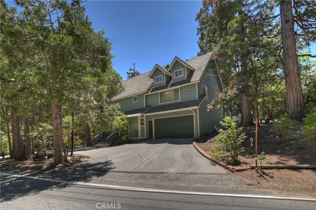 Lake Arrowhead, California, 92352, United States, 3 Bedrooms Bedrooms, ,3 BathroomsBathrooms,Residential,Forsale,1953295