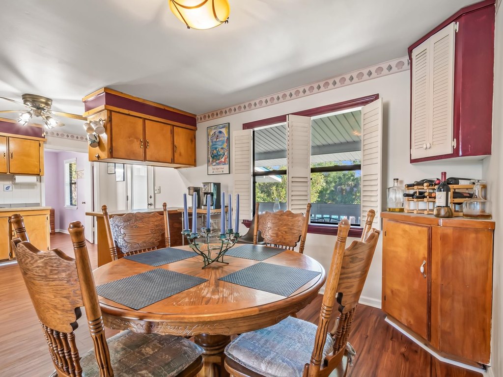 Crawfordville, Florida, 32327, United States, 3 Bedrooms Bedrooms, ,2 BathroomsBathrooms,Residential,Forsale,1946764