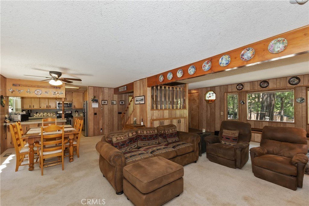 Lake Arrowhead, California, 92352, United States, 3 Bedrooms Bedrooms, ,3 BathroomsBathrooms,Residential,Forsale,1953295