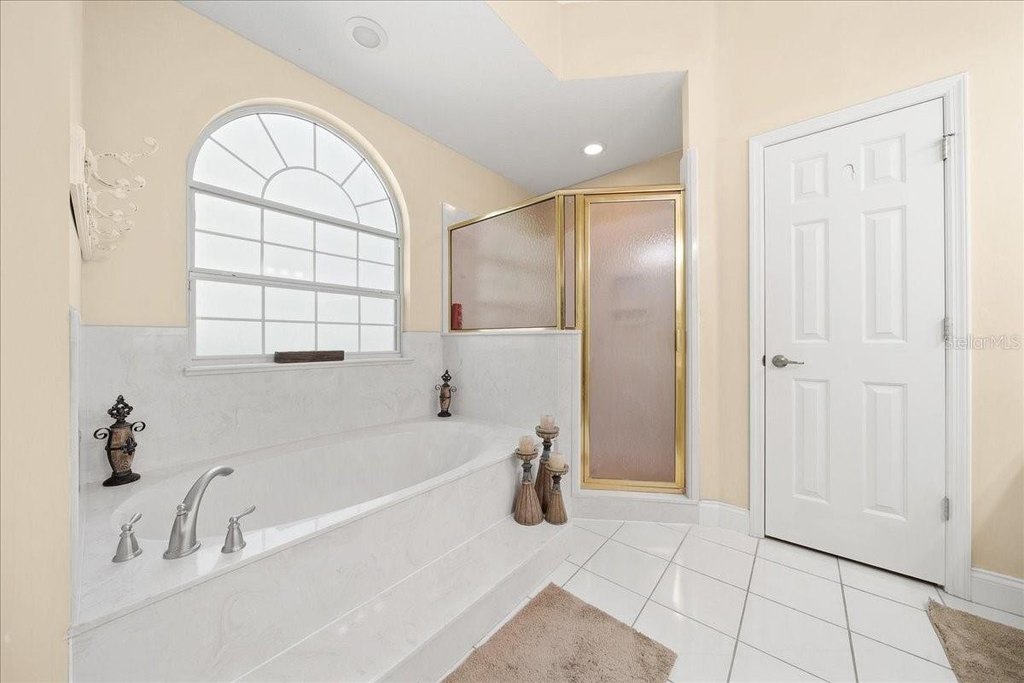 OCALA, Florida, 34471, United States, 3 Bedrooms Bedrooms, ,2.5 BathroomsBathrooms,Residential,Forsale,1905408