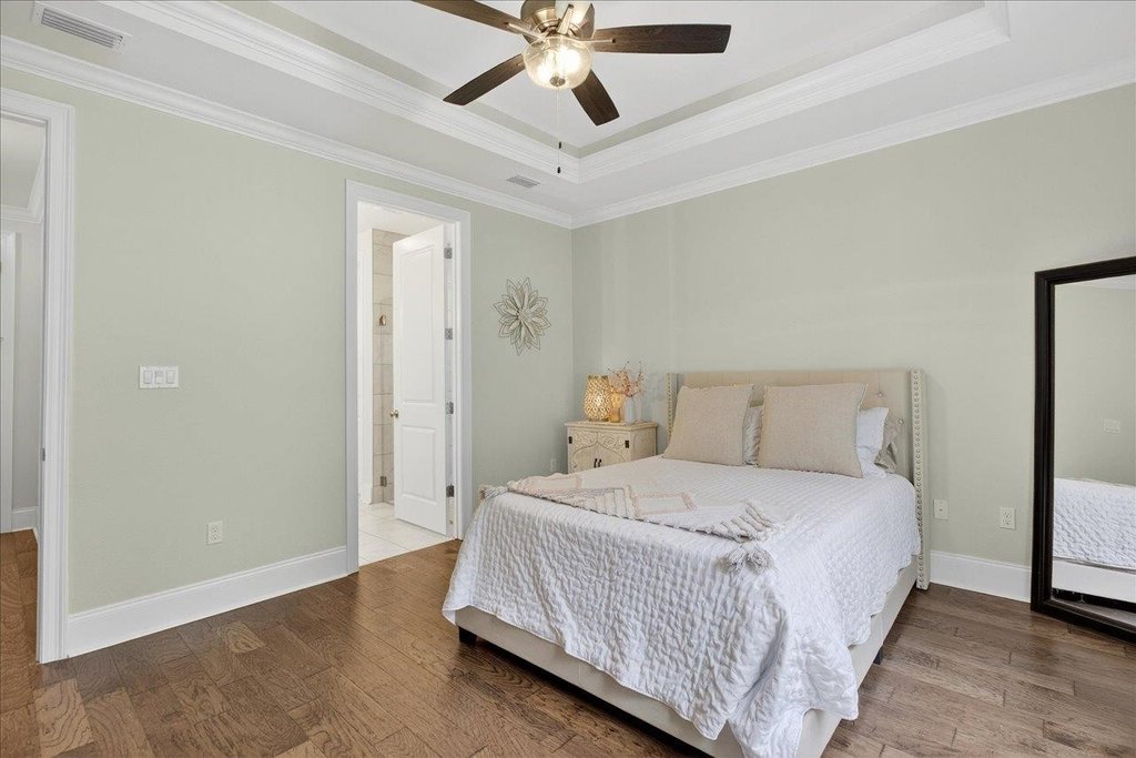 Tallahassee, Florida, 32312, United States, 4 Bedrooms Bedrooms, ,3.5 BathroomsBathrooms,Residential,Forsale,1946744