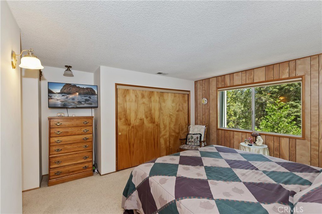 Lake Arrowhead, California, 92352, United States, 3 Bedrooms Bedrooms, ,3 BathroomsBathrooms,Residential,Forsale,1953295