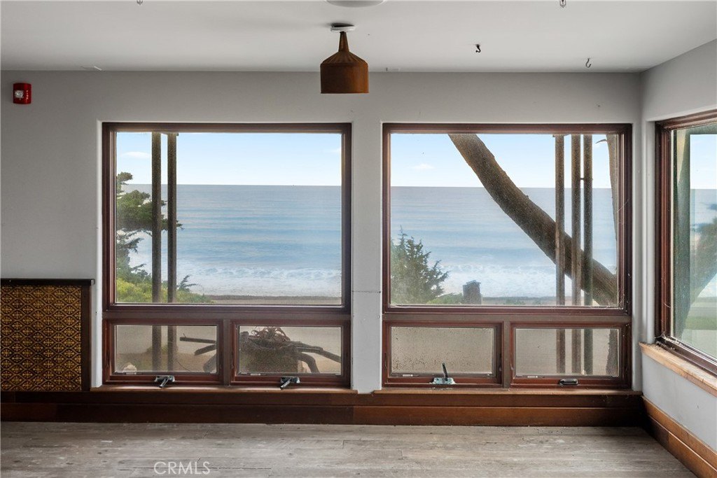 Cambria, California, 93428, United States, 6 Bedrooms Bedrooms, ,7 BathroomsBathrooms,Residential,Forsale,2009029