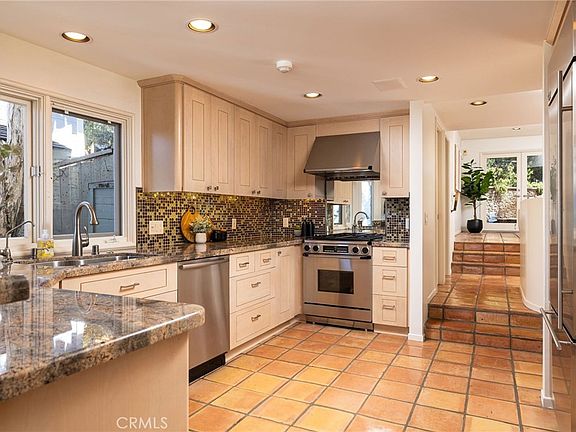 Laguna Beach, California, 92651, United States, 3 Bedrooms Bedrooms, ,3 BathroomsBathrooms,Residential,Forsale,1884152