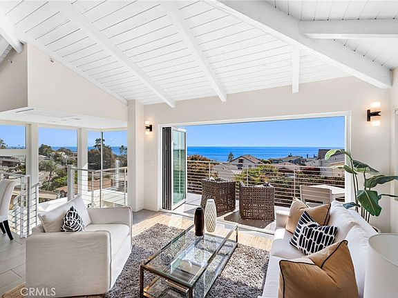Laguna Beach, California, 92651, United States, 3 Bedrooms Bedrooms, ,3 BathroomsBathrooms,Residential,Forsale,1884154
