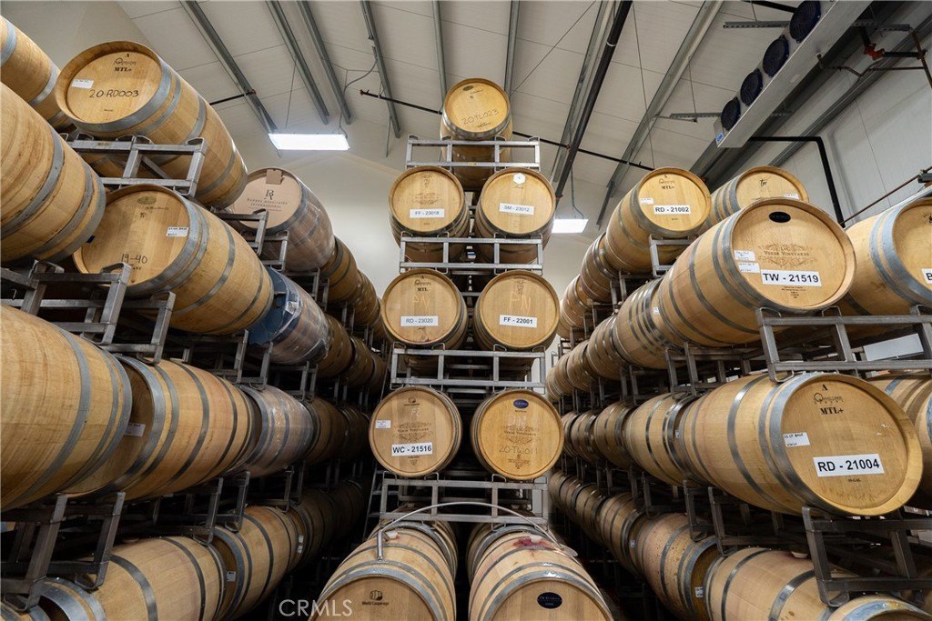 Gilroy, California, 95020, United States, ,Commercial,Forsale,2004825