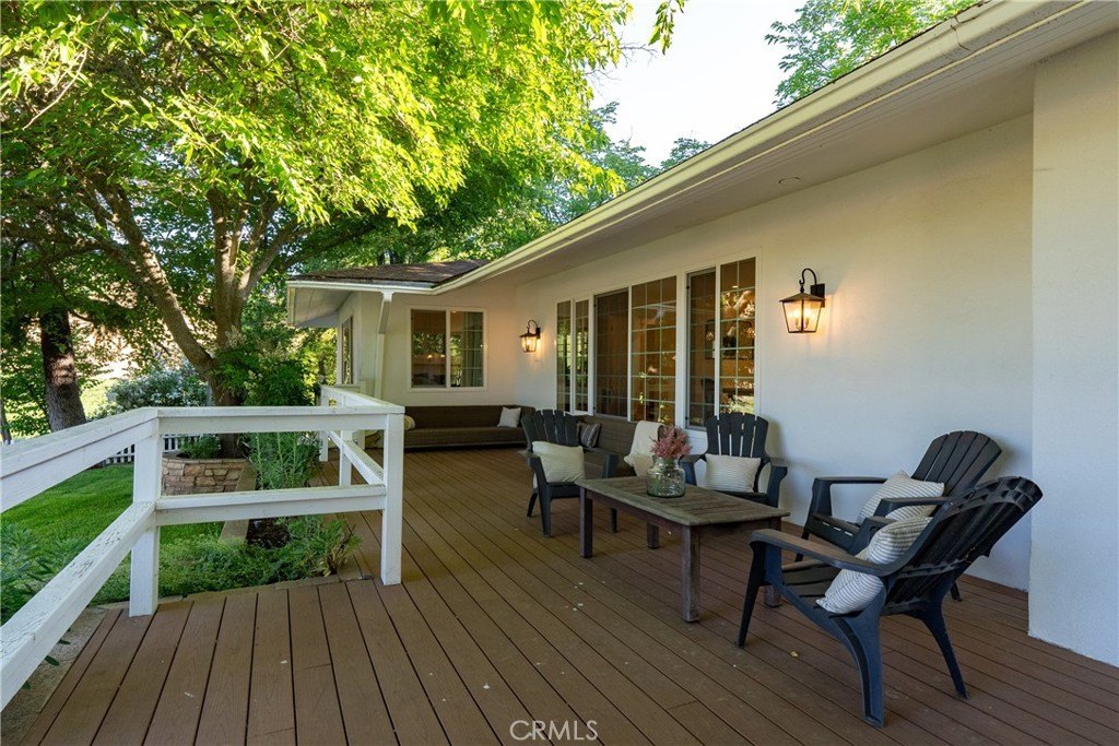 Paso Robles, California, 93446, United States, 3 Bedrooms Bedrooms, ,2 BathroomsBathrooms,Residential,Forsale,1899803