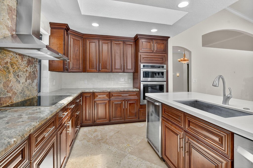 Boca Raton, Florida, 33487, United States, 5 Bedrooms Bedrooms, ,4 BathroomsBathrooms,Residential,Forsale,1905180