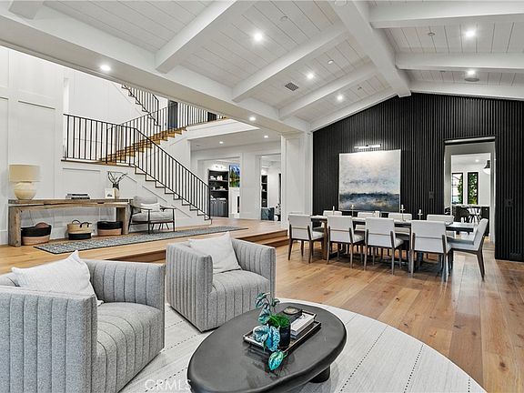 Mission Viejo, California, 92694, United States, 5 Bedrooms Bedrooms, ,7 BathroomsBathrooms,Residential,Forsale,1899772