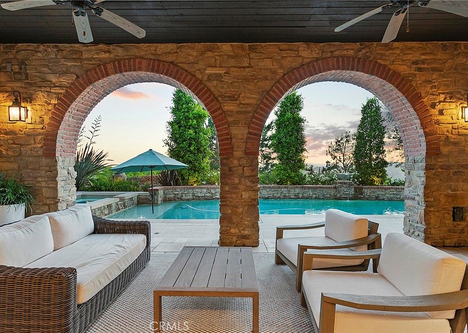 Mission Viejo, California, 92694, United States, 5 Bedrooms Bedrooms, ,7 BathroomsBathrooms,Residential,Forsale,1899772
