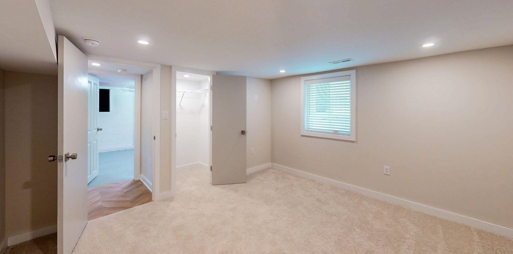 Linwood, New Jersey, 08221, United States, 5 Bedrooms Bedrooms, ,4 BathroomsBathrooms,Residential,Forsale,1933752