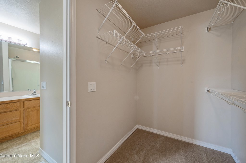 Coeur d'Alene, Idaho, 83815, United States, 4 Bedrooms Bedrooms, ,3 BathroomsBathrooms,Residential,Forsale,1913889