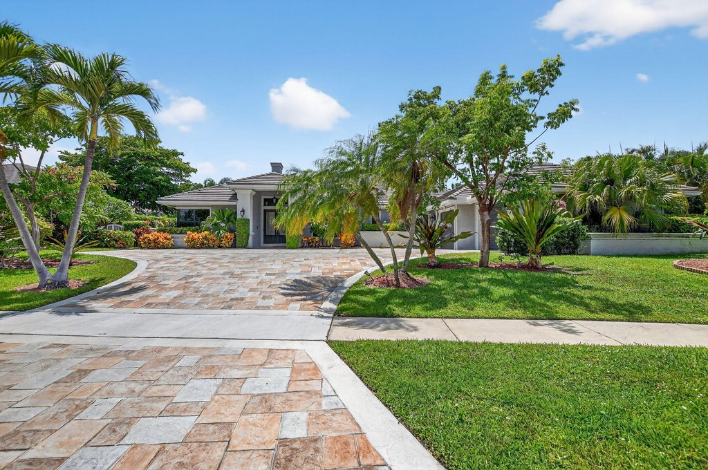 Boca Raton, Florida, 33487, United States, 5 Bedrooms Bedrooms, ,4 BathroomsBathrooms,Residential,Forsale,1905180