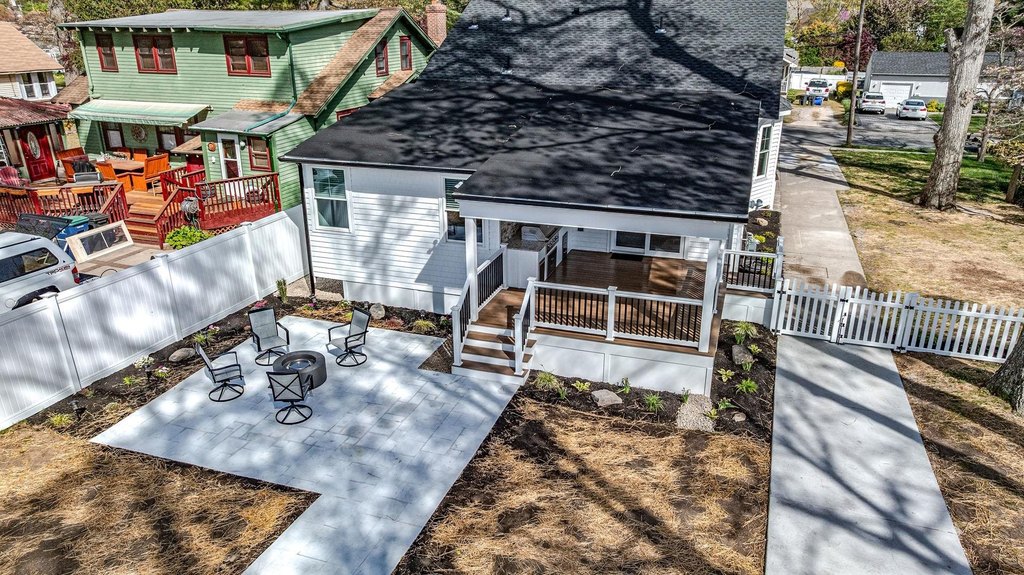 Linwood, New Jersey, 08221, United States, 5 Bedrooms Bedrooms, ,4 BathroomsBathrooms,Residential,Forsale,1933752