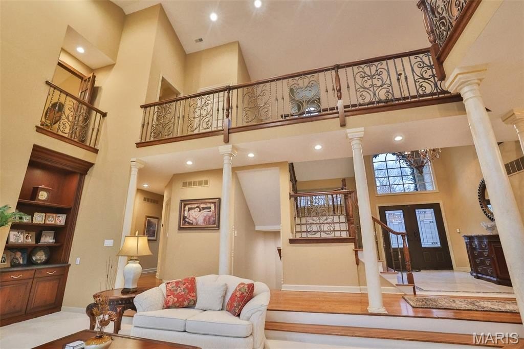 Edwardsville, Illinois, 62025, United States, 3 Bedrooms Bedrooms, ,4.5 BathroomsBathrooms,Residential,Forsale,1944129