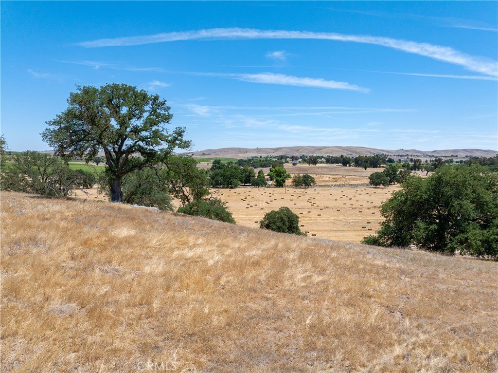 Paso Robles, California, 93446, United States, 12 Bedrooms Bedrooms, ,7.5 BathroomsBathrooms,Residential,Forsale,1899801