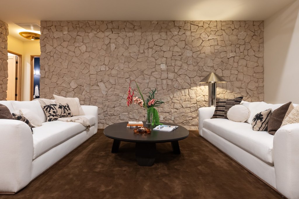 Kamuela, Hawaii, 96743, United States, 4 Bedrooms Bedrooms, ,4.5 BathroomsBathrooms,Residential,Forsale,1961977