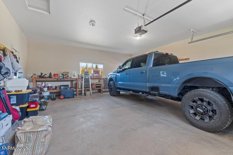 Reno, Nevada, 89508, United States, 4 Bedrooms Bedrooms, ,3 BathroomsBathrooms,Residential,Forsale,1910311