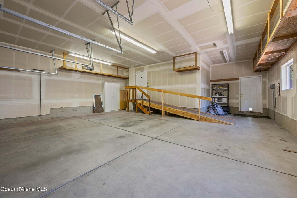 Coeur d'Alene, Idaho, 83815, United States, 4 Bedrooms Bedrooms, ,3 BathroomsBathrooms,Residential,Forsale,1913889
