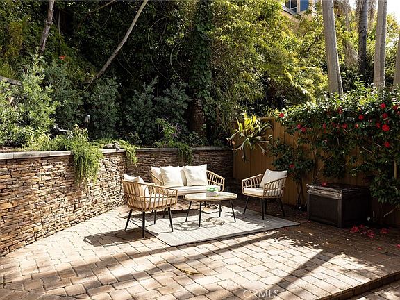 Laguna Beach, California, 92651, United States, 3 Bedrooms Bedrooms, ,3 BathroomsBathrooms,Residential,Forsale,1884152