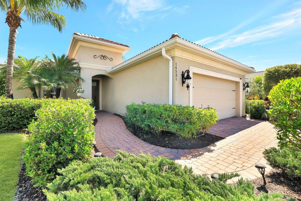 Naples, Florida, 34114, United States, 3 Bedrooms Bedrooms, ,2.5 BathroomsBathrooms,Residential,Forsale,1969863 Naples, Florida, 34114, United States, 3 Bedrooms Bedrooms, ,2.5 BathroomsBathrooms,Residential,Forsale,1969863