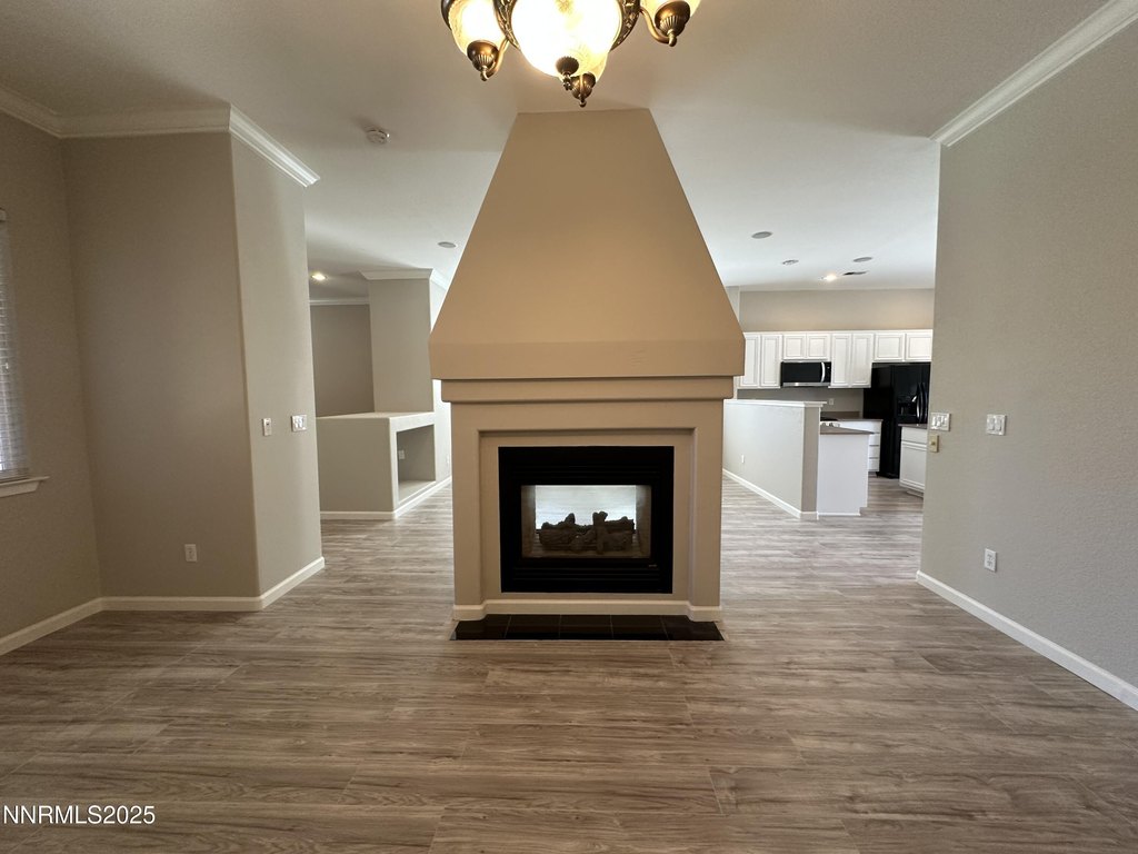 Reno, Nevada, 89521, United States, 3 Bedrooms Bedrooms, ,2 BathroomsBathrooms,Residential,Forsale,1936778
