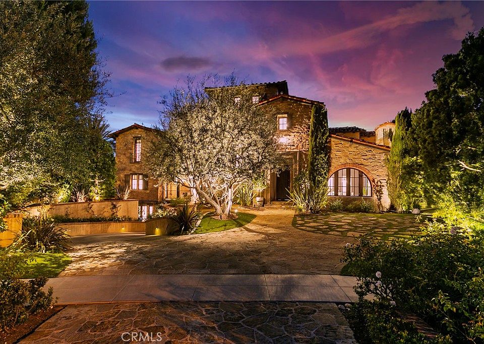 Mission Viejo, California, 92694, United States, 5 Bedrooms Bedrooms, ,7 BathroomsBathrooms,Residential,Forsale,1899772