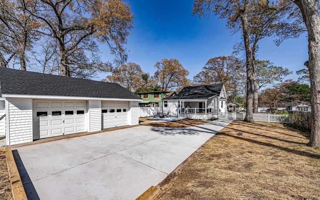 Linwood, New Jersey, 08221, United States, 5 Bedrooms Bedrooms, ,4 BathroomsBathrooms,Residential,Forsale,1933752