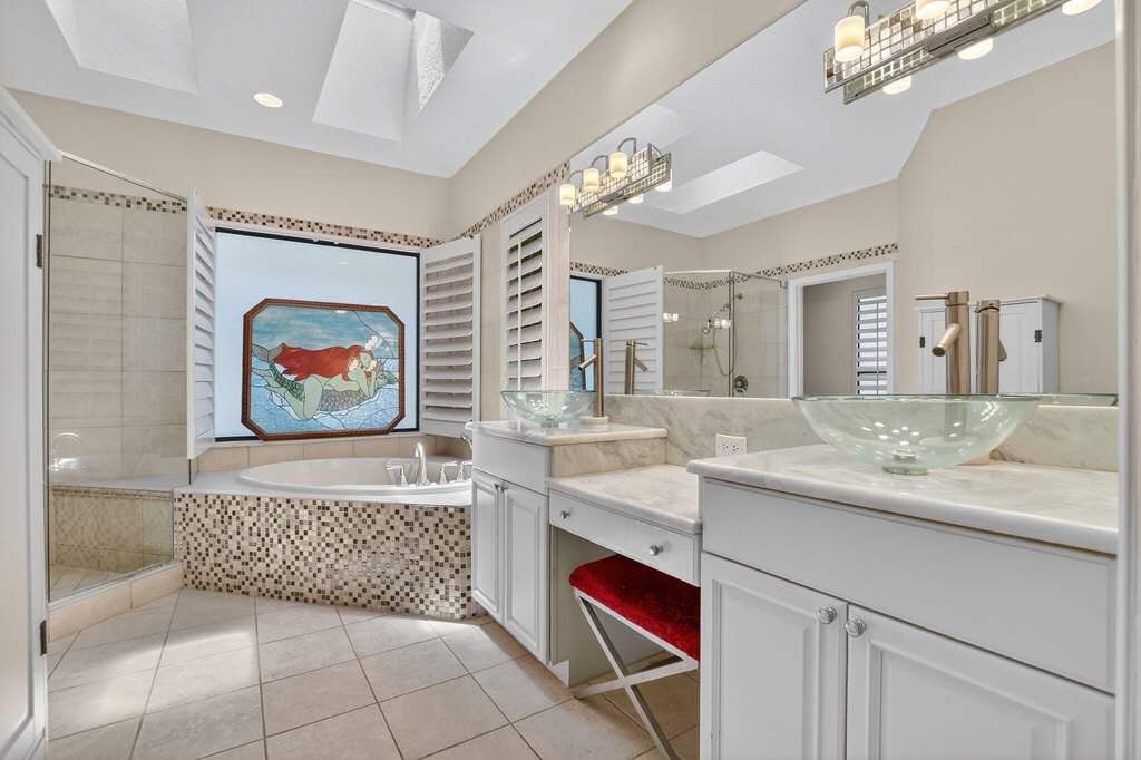 Boca Raton, Florida, 33487, United States, 5 Bedrooms Bedrooms, ,4 BathroomsBathrooms,Residential,Forsale,1905180