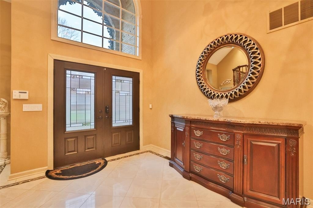 Edwardsville, Illinois, 62025, United States, 3 Bedrooms Bedrooms, ,4.5 BathroomsBathrooms,Residential,Forsale,1944129
