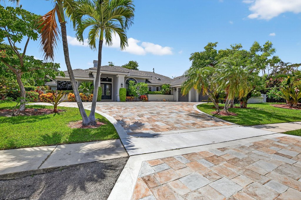 Boca Raton, Florida, 33487, United States, 5 Bedrooms Bedrooms, ,4 BathroomsBathrooms,Residential,Forsale,1905180