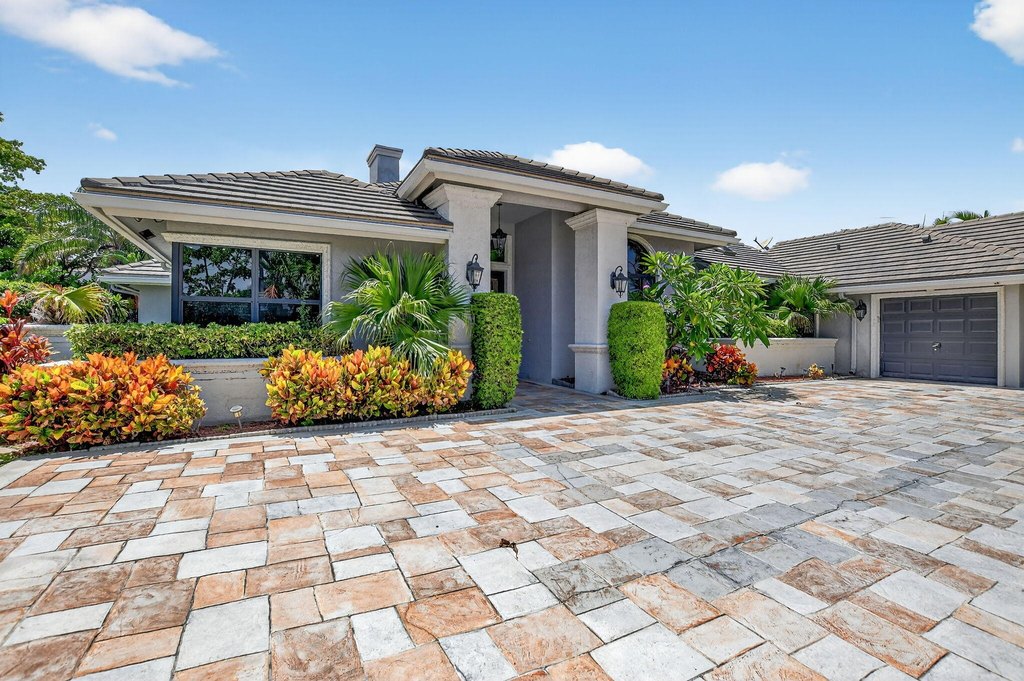 Boca Raton, Florida, 33487, United States, 5 Bedrooms Bedrooms, ,4 BathroomsBathrooms,Residential,Forsale,1905180
