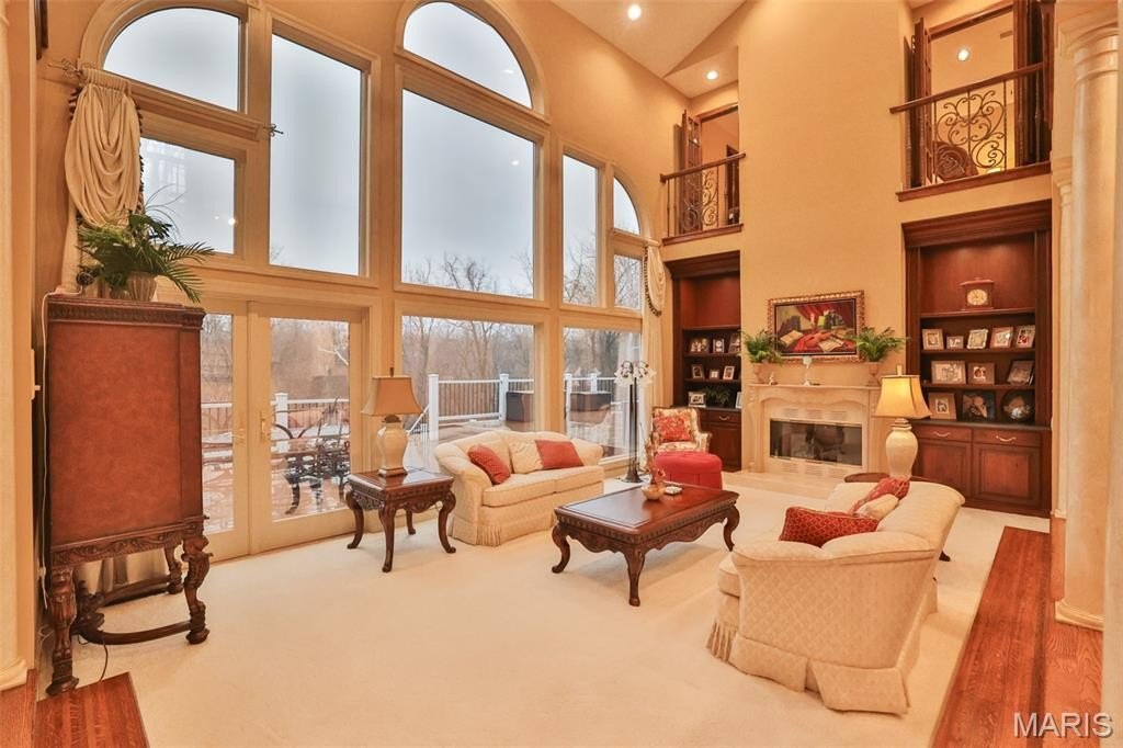 Edwardsville, Illinois, 62025, United States, 3 Bedrooms Bedrooms, ,4.5 BathroomsBathrooms,Residential,Forsale,1944129