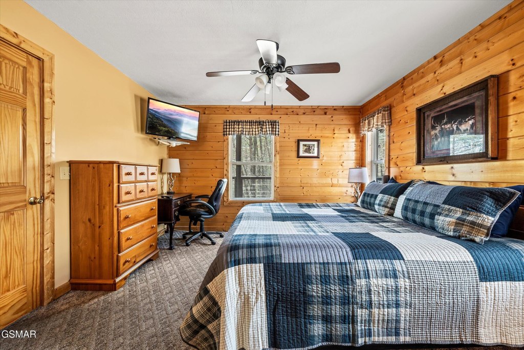 Sevierville, Tennessee, 37862, United States, 3 Bedrooms Bedrooms, ,3.5 BathroomsBathrooms,Residential,Forsale,1910181