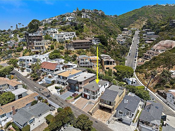 Laguna Beach, California, 92651, United States, 3 Bedrooms Bedrooms, ,3 BathroomsBathrooms,Residential,Forsale,1884154