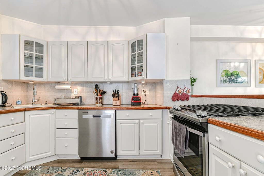 Ocean Grove, New Jersey, 07756, United States, 3 Bedrooms Bedrooms, ,1.5 BathroomsBathrooms,Residential,Forsale,1936827