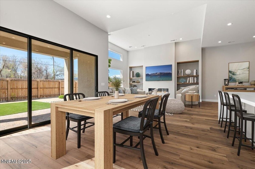 Reno, Nevada, 89521, United States, 3 Bedrooms Bedrooms, ,3.5 BathroomsBathrooms,Residential,Forsale,1993790