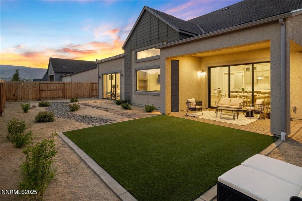 Reno, Nevada, 89521, United States, 3 Bedrooms Bedrooms, ,3.5 BathroomsBathrooms,Residential,Forsale,1993790