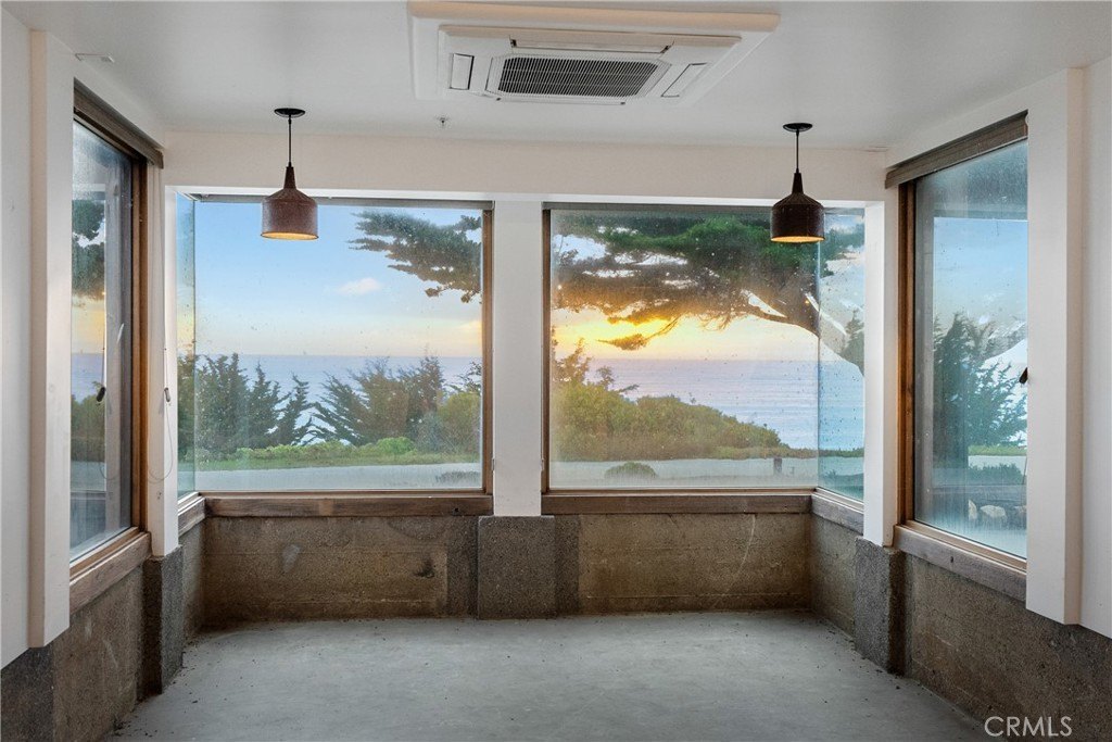 Cambria, California, 93428, United States, 6 Bedrooms Bedrooms, ,7 BathroomsBathrooms,Residential,Forsale,2009029