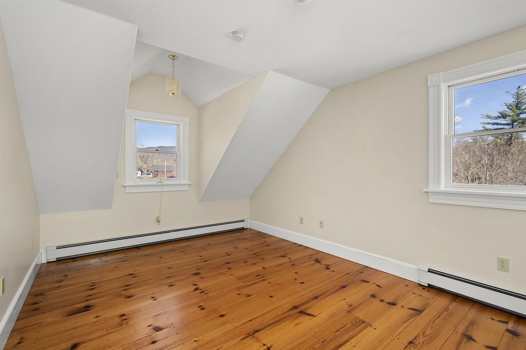 Sandwich, New Hampshire, 03227, United States, 3 Bedrooms Bedrooms, ,3.5 BathroomsBathrooms,Residential,Forsale,1941241