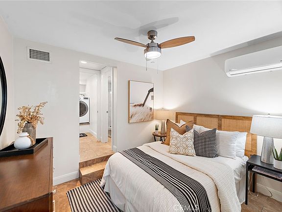 Laguna Beach, California, 92651, United States, 3 Bedrooms Bedrooms, ,3 BathroomsBathrooms,Residential,Forsale,1884154