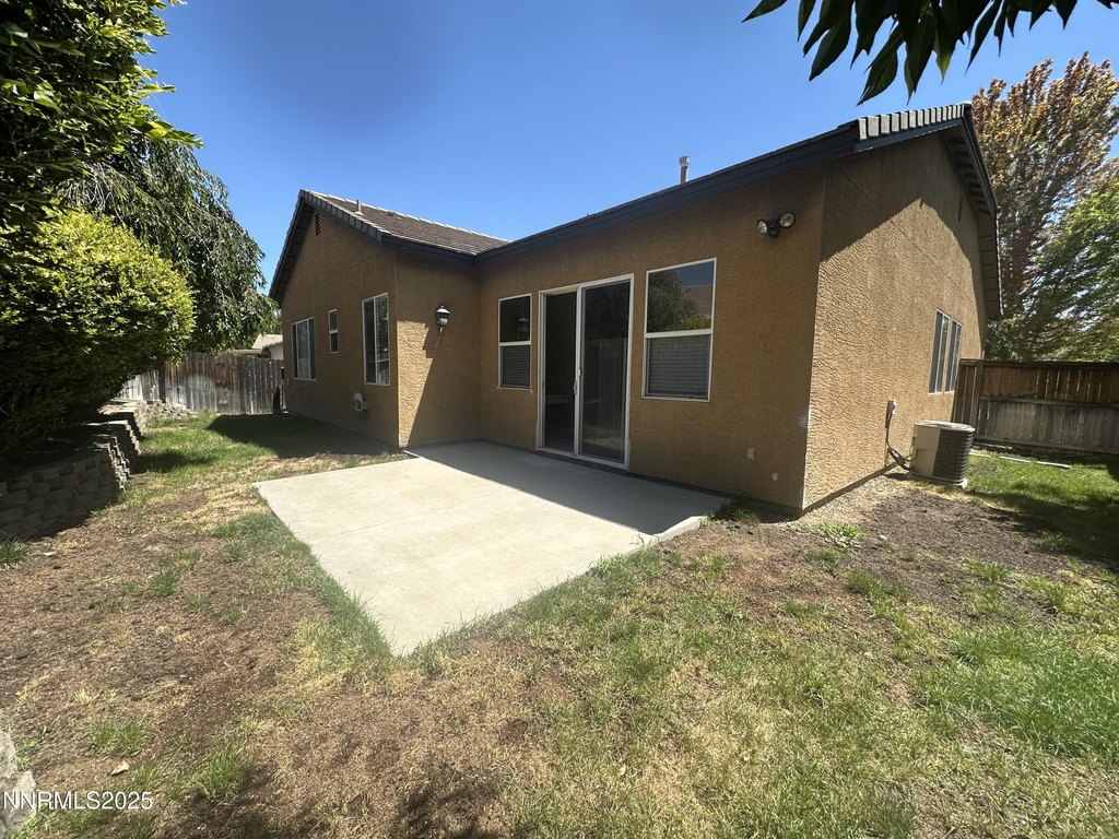 Reno, Nevada, 89521, United States, 3 Bedrooms Bedrooms, ,2 BathroomsBathrooms,Residential,Forsale,1936778