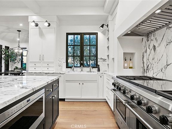 Mission Viejo, California, 92694, United States, 5 Bedrooms Bedrooms, ,7 BathroomsBathrooms,Residential,Forsale,1899772