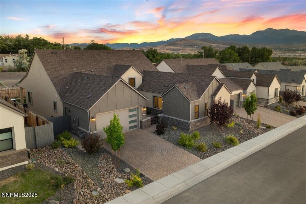 Reno, Nevada, 89521, United States, 3 Bedrooms Bedrooms, ,3.5 BathroomsBathrooms,Residential,Forsale,1993790