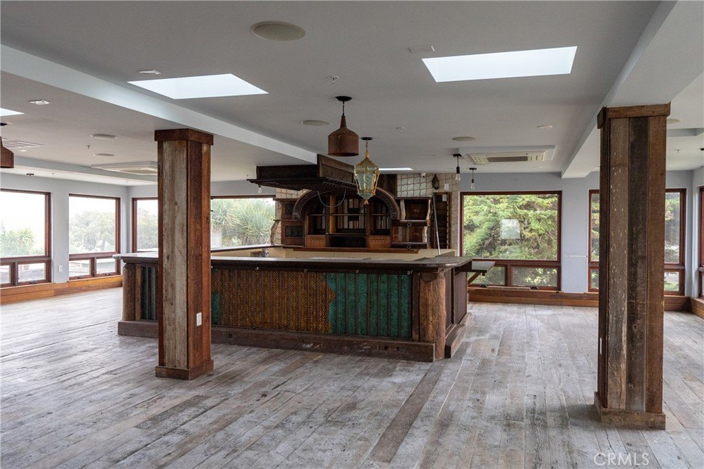 Cambria, California, 93428, United States, 6 Bedrooms Bedrooms, ,7 BathroomsBathrooms,Residential,Forsale,2009029